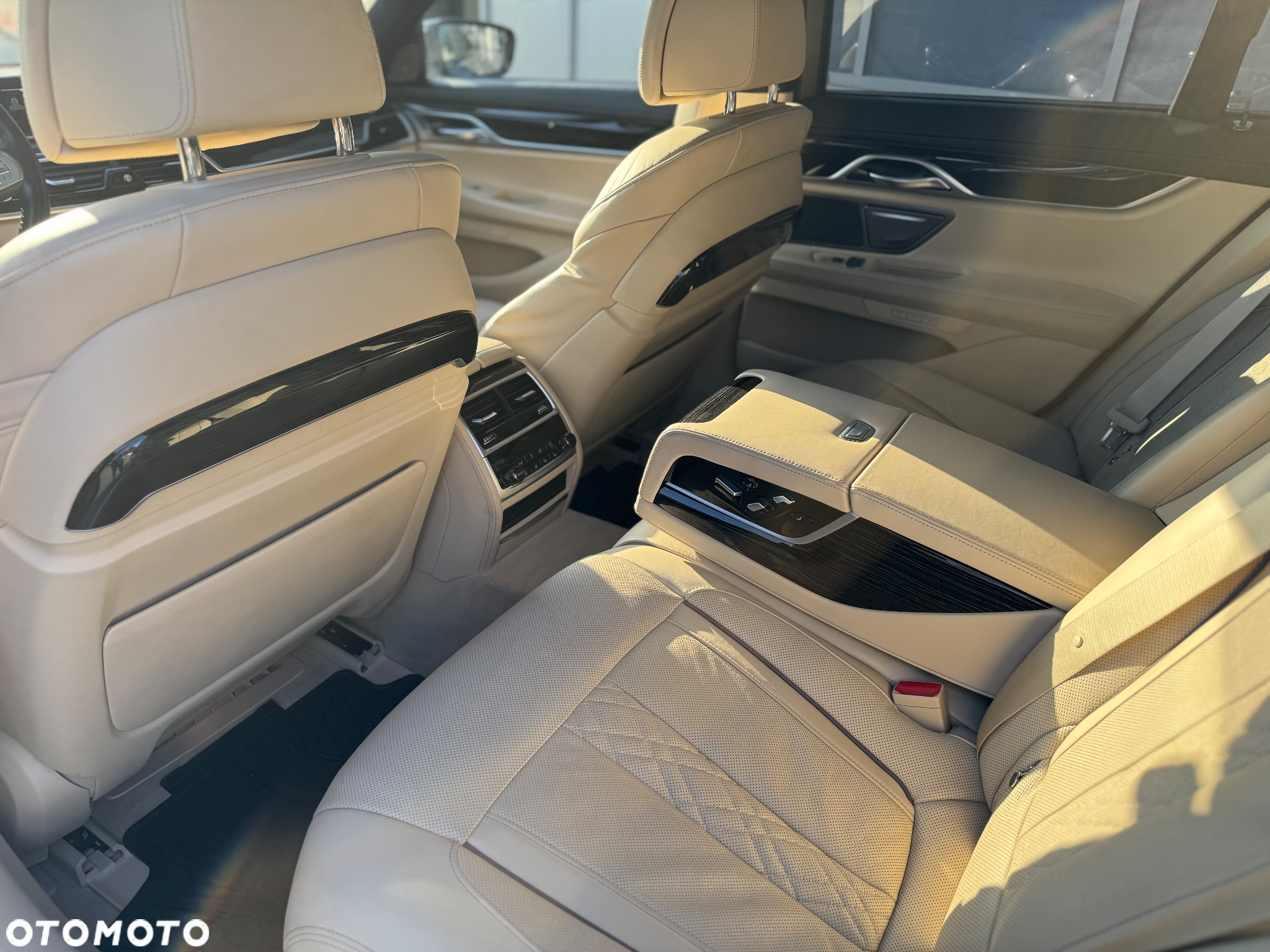 BMW Seria 7 730d xDrive - 17
