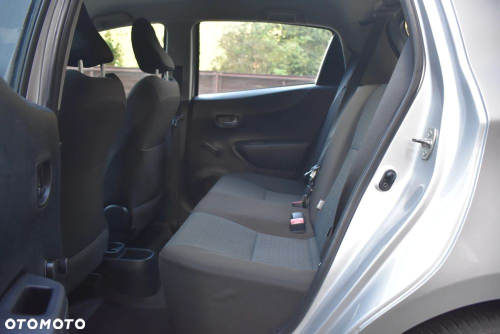 Toyota Yaris - 19