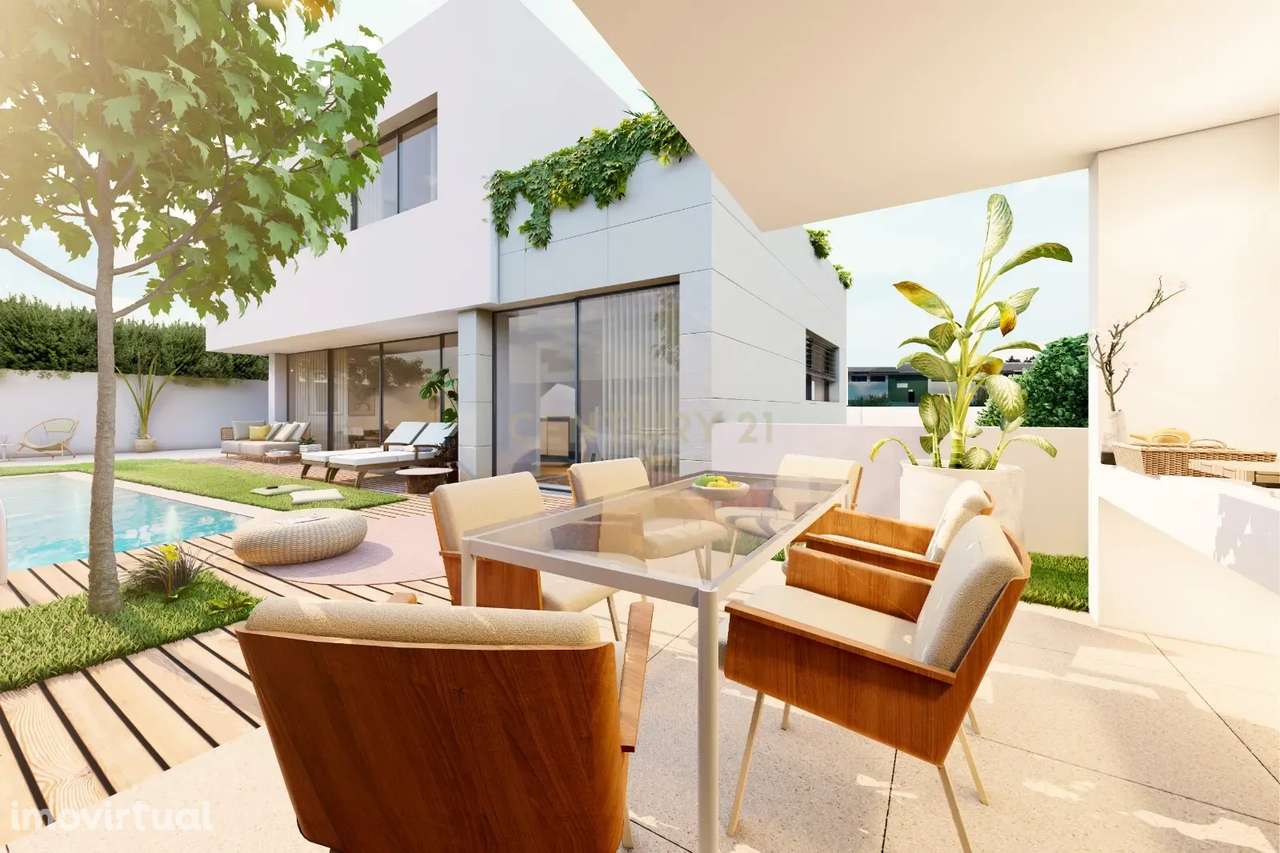 Terreno 305m2 PROJETO APROVADO e LICENÇAS PAGAS em Manique - Grande imagem: 2/15