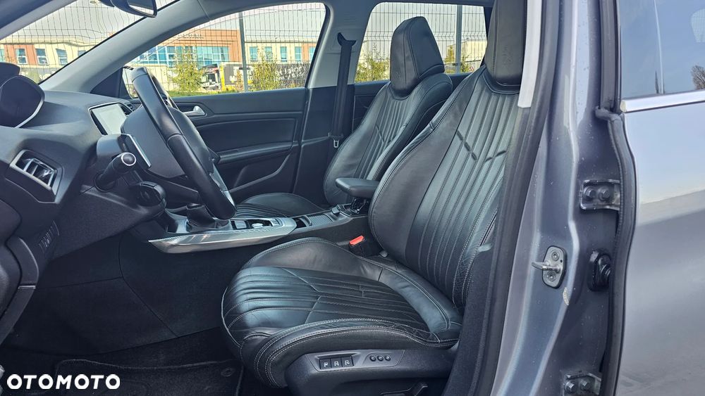 Peugeot 308 1.5 BlueHDi Allure Pack S&S EAT8 - 25