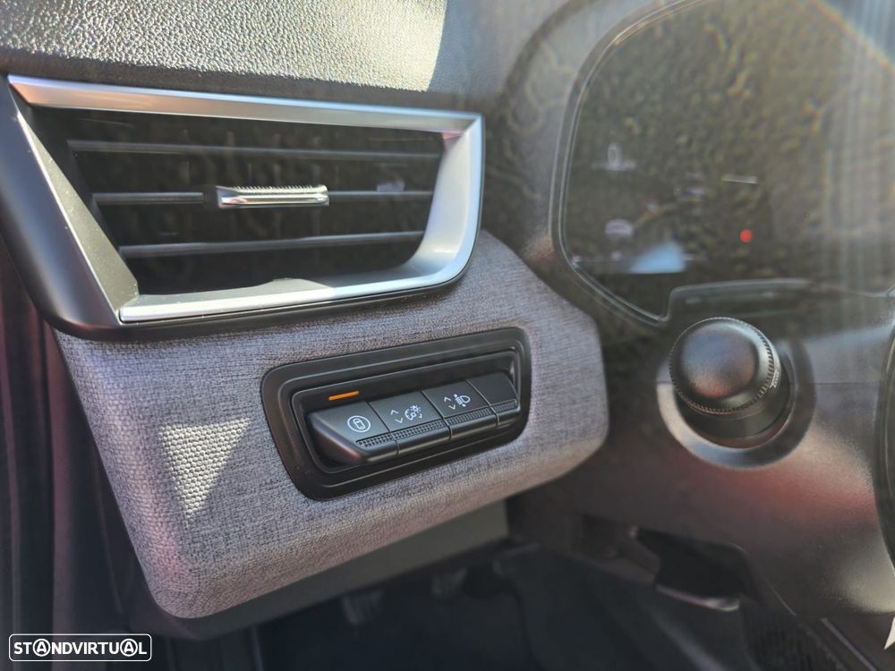 Renault Clio - 26