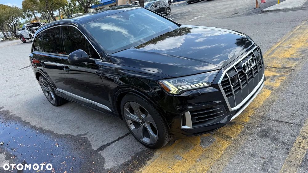 Audi Q7 - 9