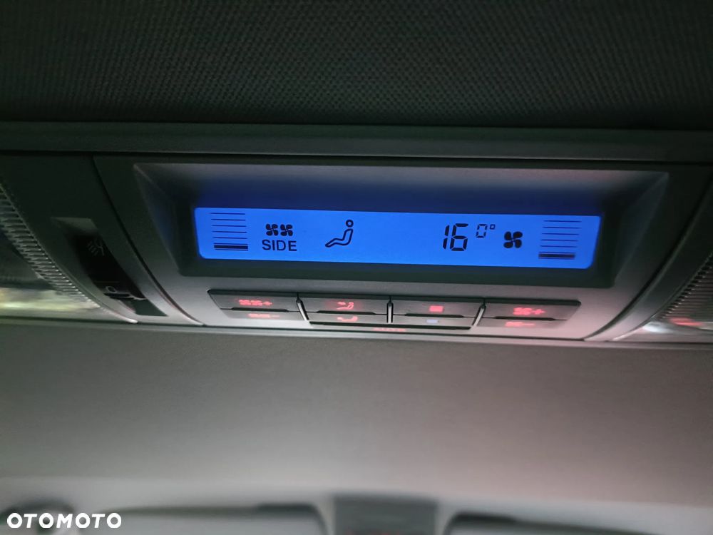 Volkswagen Multivan TDI L1 Comfortline - 17