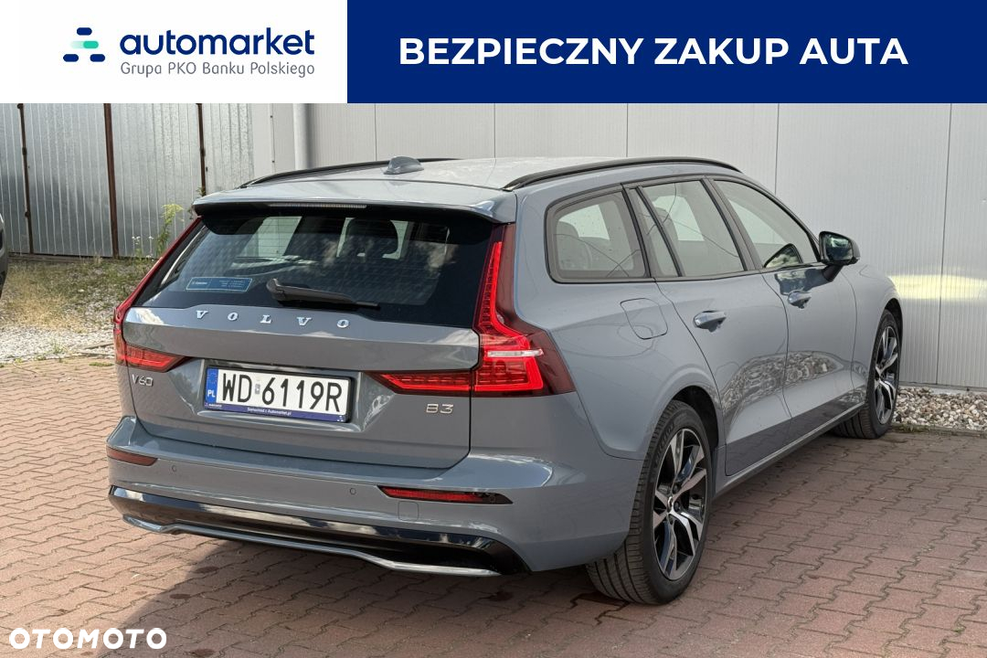 Volvo V60 B3 B Plus Dark - 4