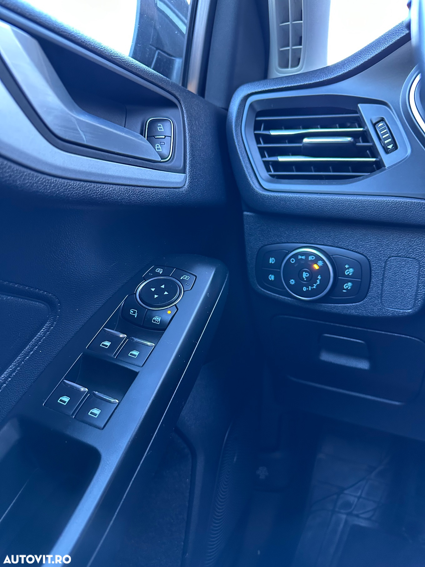 Ford Focus - 5