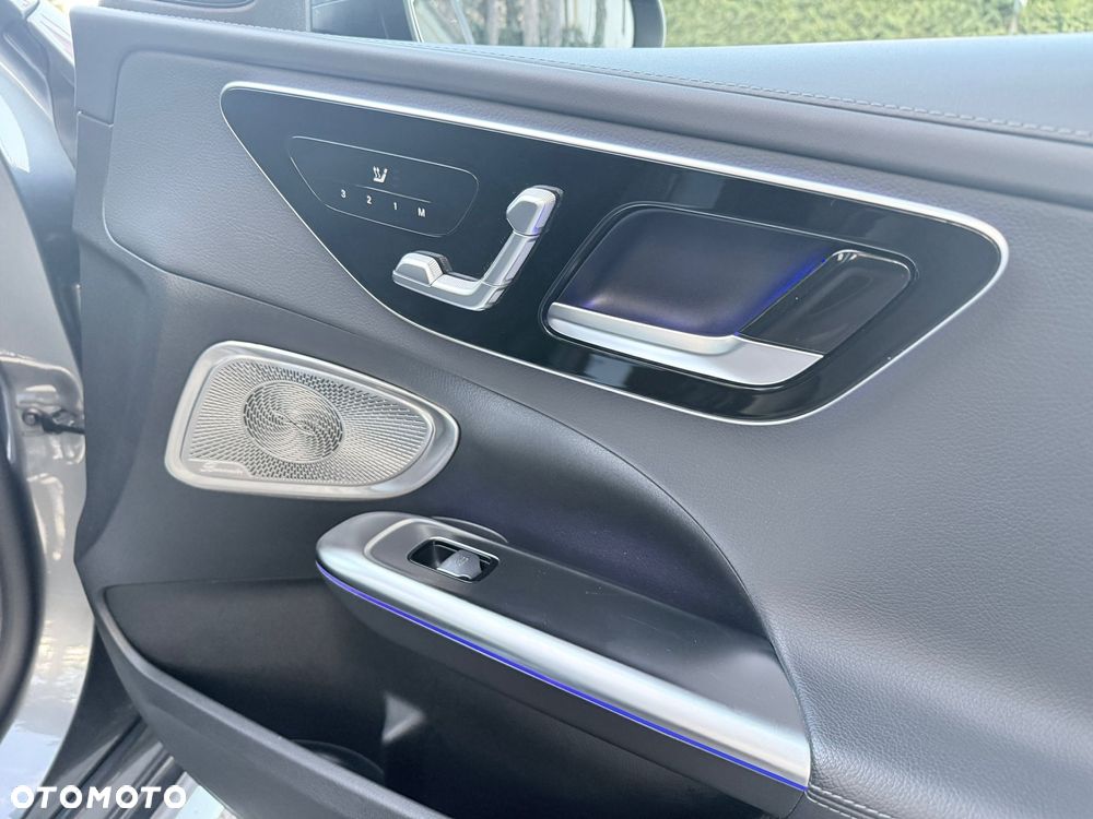 Mercedes-Benz Klasa C 300 d 9G-TRONIC Edition AMG Line - 18