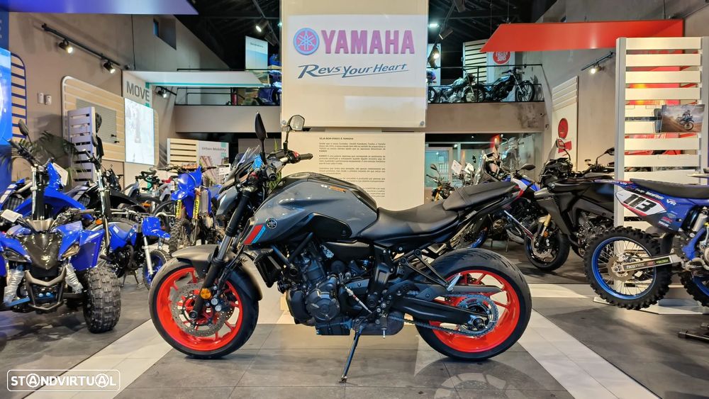 Yamaha MT-07 - 13