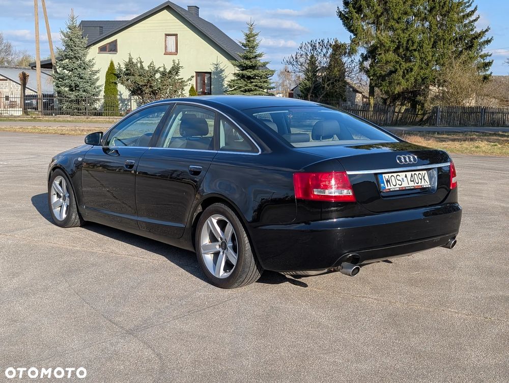 Audi A6 Limousine 2.4 - 10