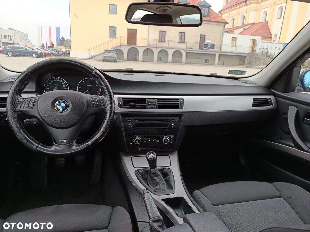 BMW Seria 3 320d DPF - 9