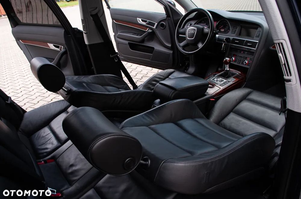 Audi A6 Limousine 2.4 - 20