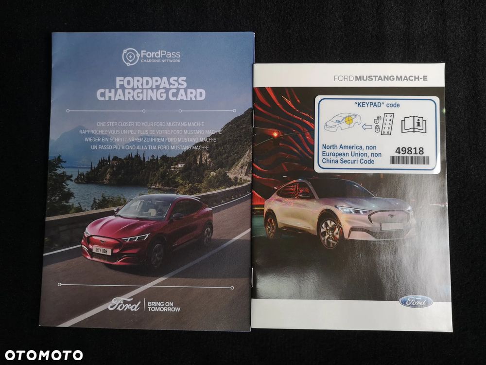 Ford Mustang Mach-E AWD - 7
