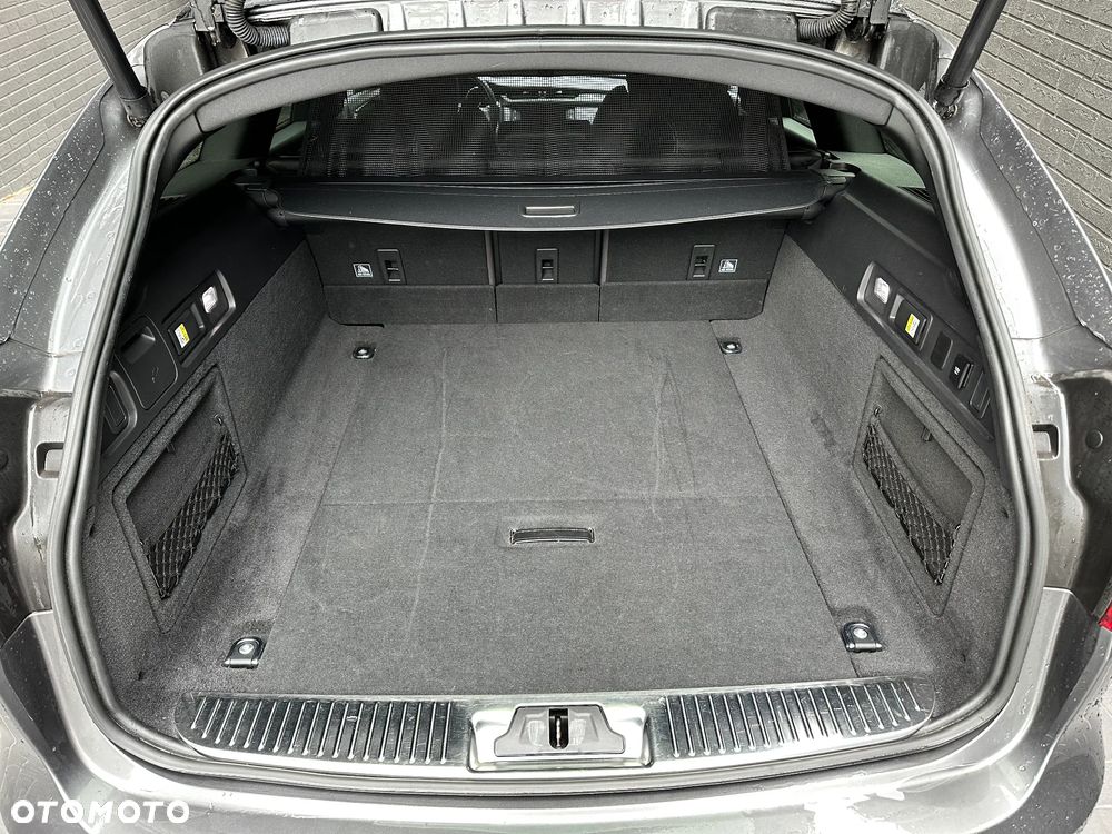 Jaguar XF 2.0 i4D R-Sport - 13