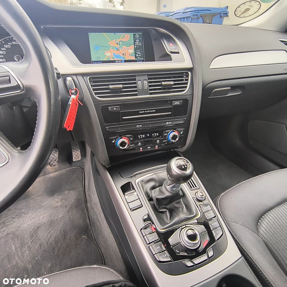 Audi A4 Avant 1.8 TFSI S line Sportpaket - 13