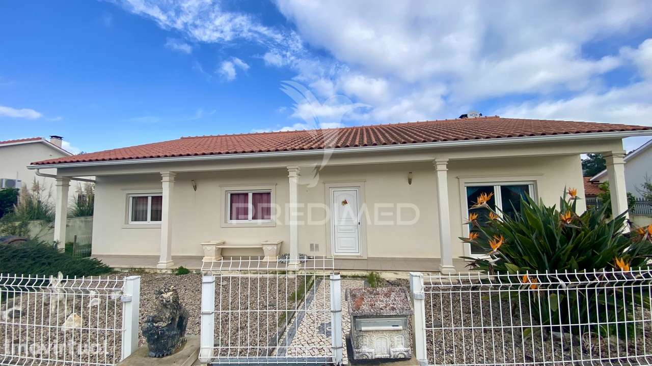 Moradia T3 com Garagem em Aljubarrota - Alcobaça - Grande imagem: 2/36