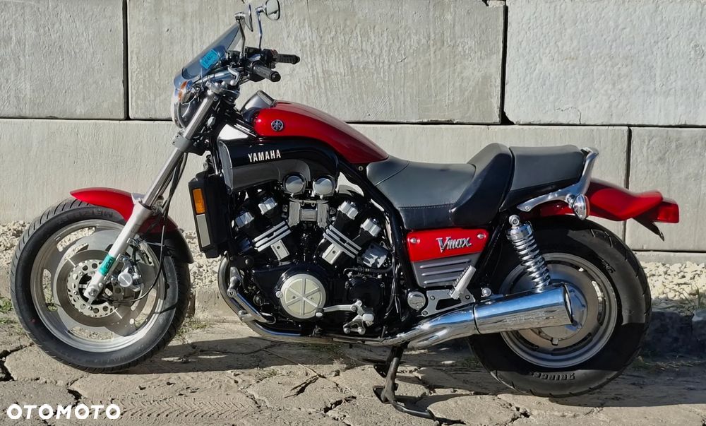 Yamaha V-MAX - 17