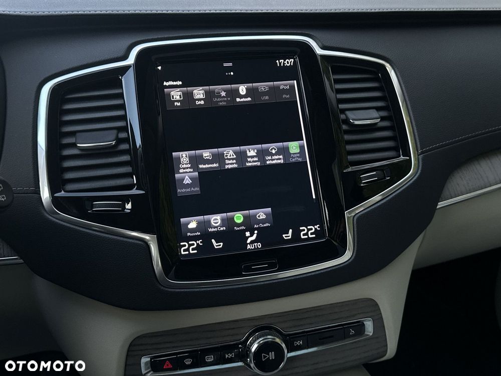 Volvo XC 90 - 29