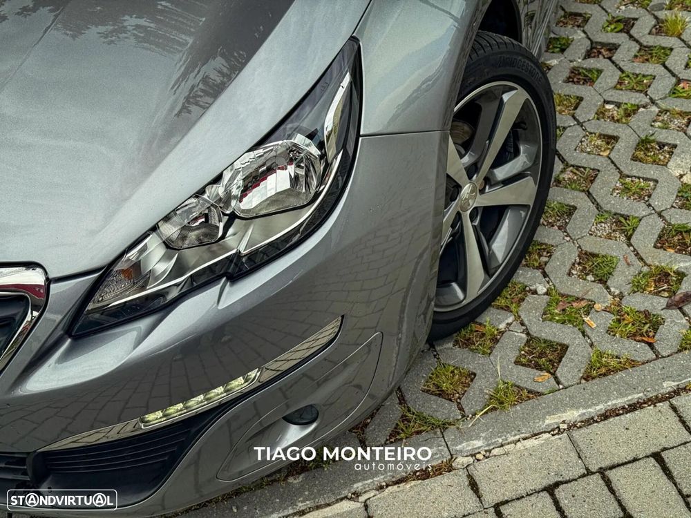 Peugeot 308 SW - 12