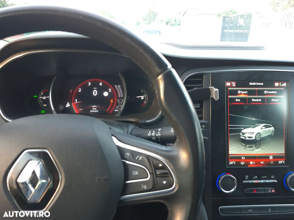 Renault Megane - 10