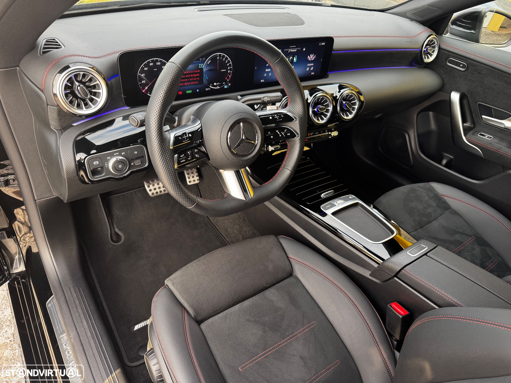 Mercedes-Benz CLA 250 e Shooting Brake AMG Line - 19