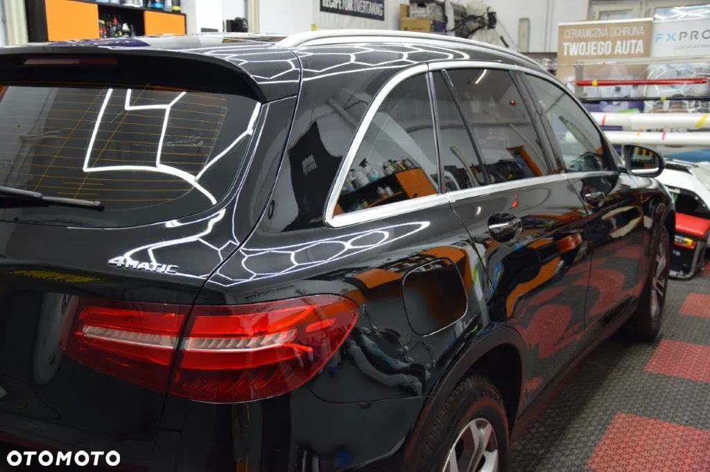 Mercedes-Benz GLC - 6