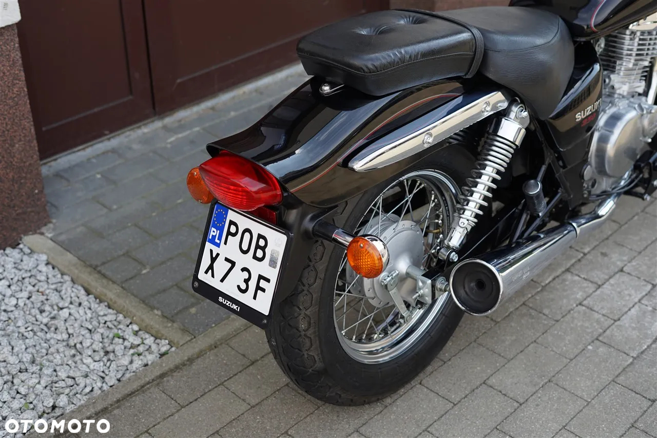 Suzuki GZ - 6