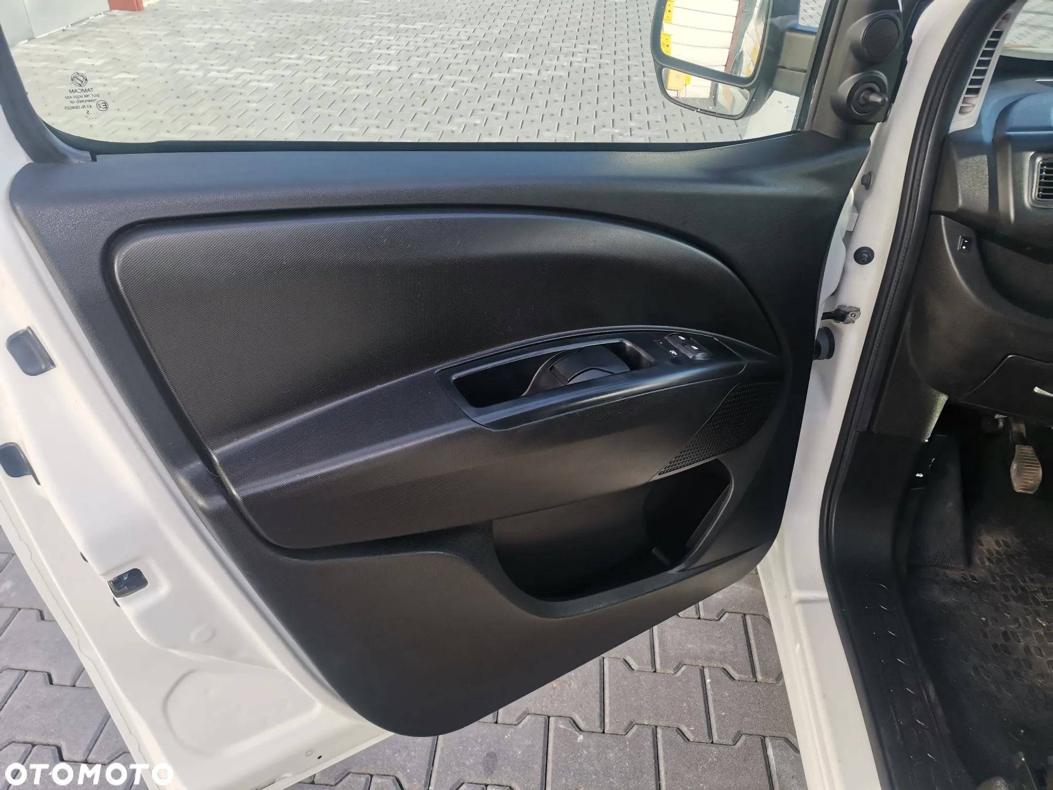 Opel Combo - 11