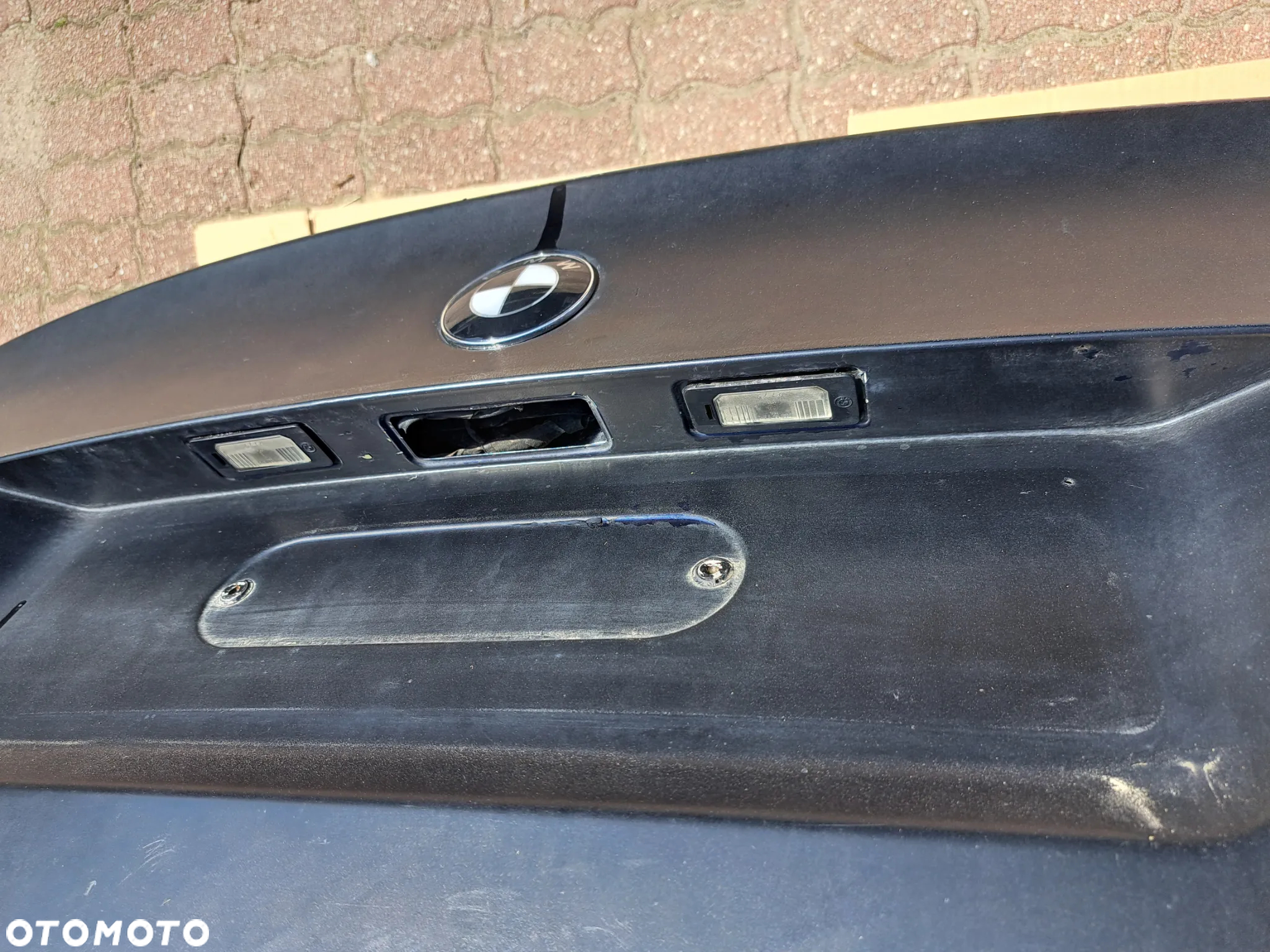Klapa bagażnika BMW E61 czarny mat - 6