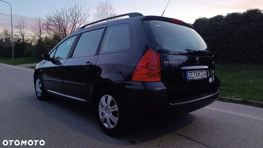 Peugeot 307 HDi Break 110 Premium - 6