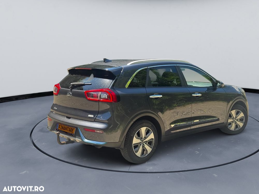 Kia Niro 1.6 GDI 6DCT PHEV Comfort - 28