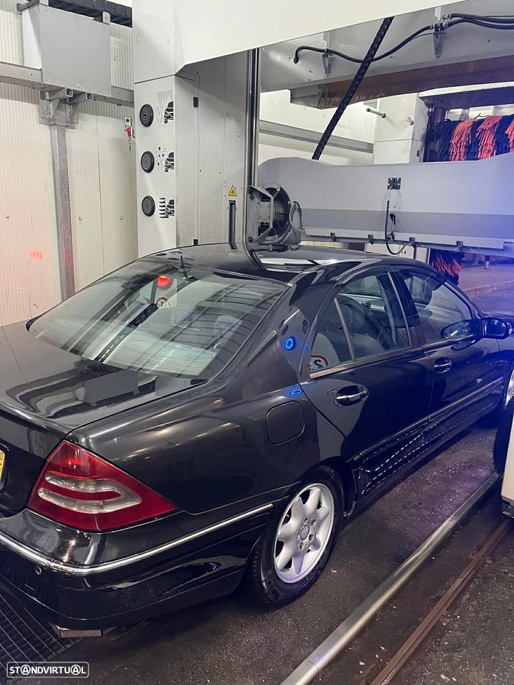 Mercedes-Benz C 220 T CDI Elegance - 2