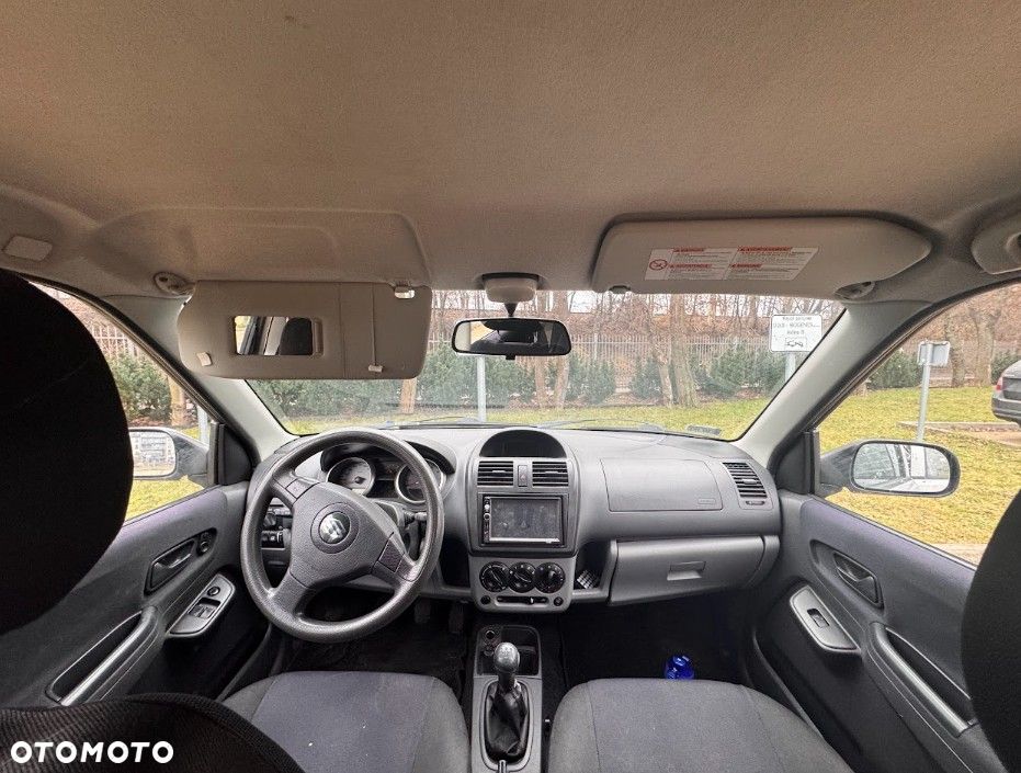 Suzuki Ignis - 12