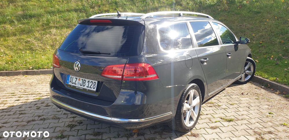 Volkswagen Passat Variant 2.0 TDI DSG BlueMotion Technology Business Edition - 12