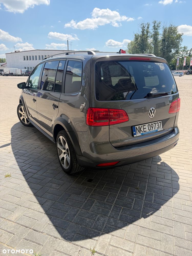 Volkswagen Touran 1.6 TDI DPF Cross - 4