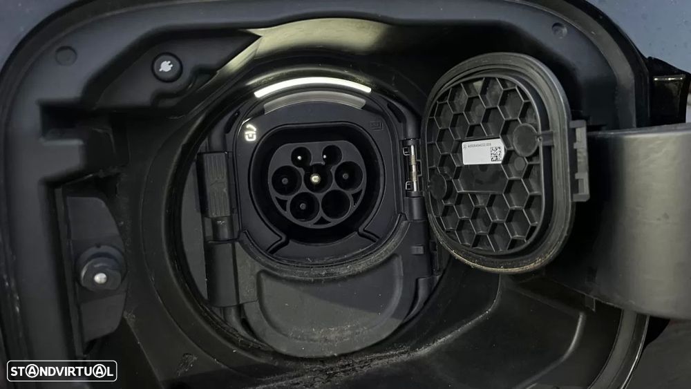 Mercedes-Benz A 250 e 8G-DCT Advanced Progressive - 35