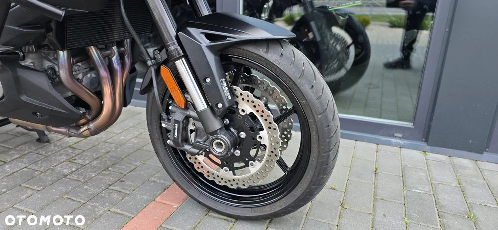 Kawasaki Versys 1000 - 7