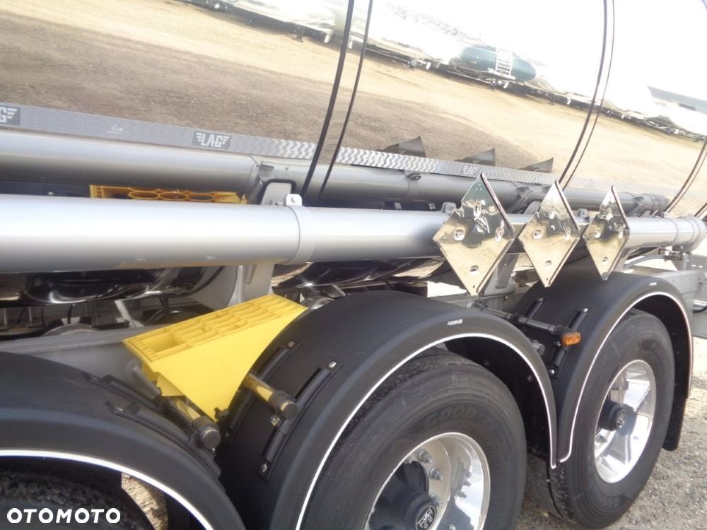 Lag cysterna chemiczna L4BH - 30.000 L lub 34.000 L - 1 komora - 20