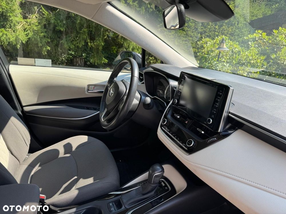 Toyota Corolla 1.8 Hybrid Comfort - 14