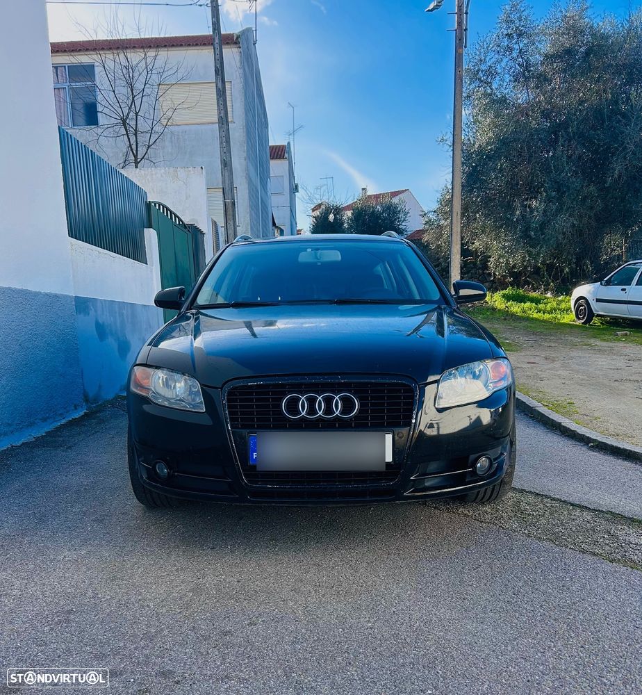 Audi A4 Avant 2.0 TDI DPF - 2