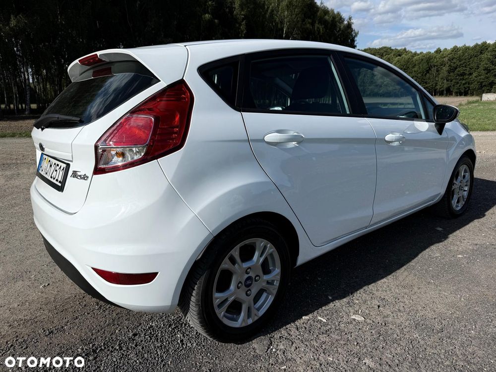 Ford Fiesta 1.5 TDCi Celebration - 9
