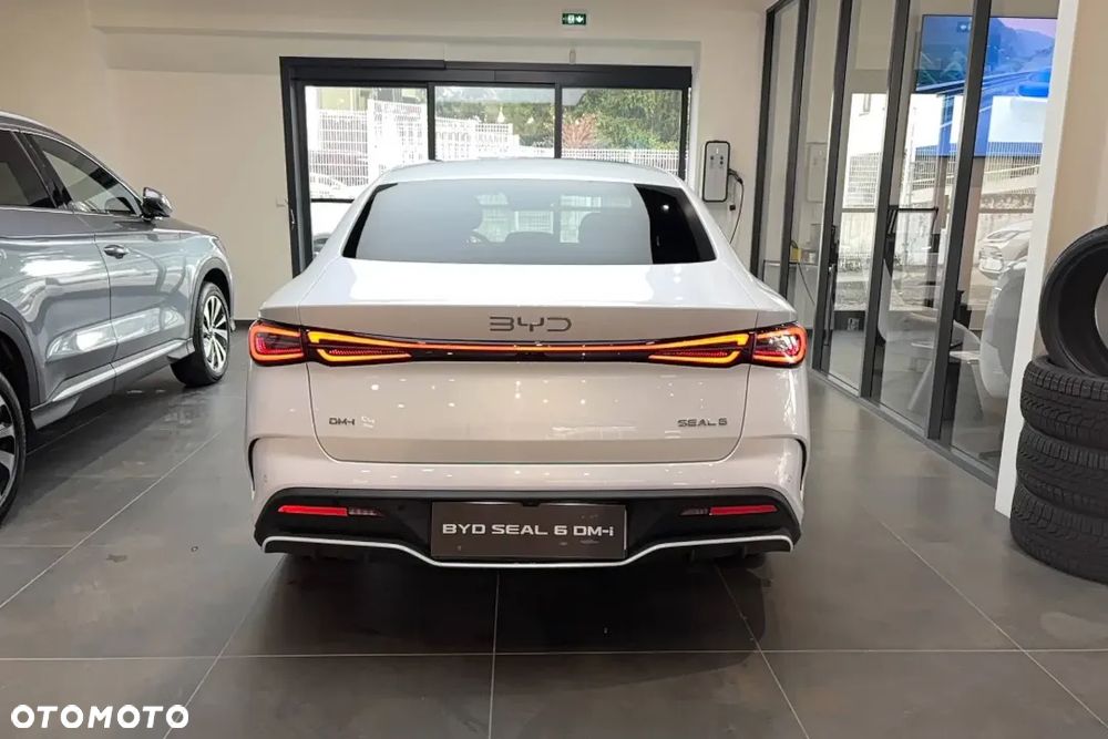 BYD Seal 6 - 5