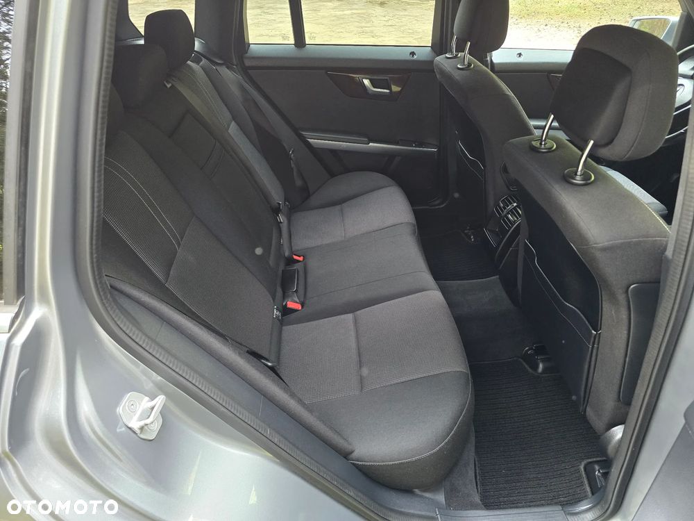 Mercedes-Benz GLK 220 CDI (BlueEFFICIENCY) 7G-TRONIC - 30