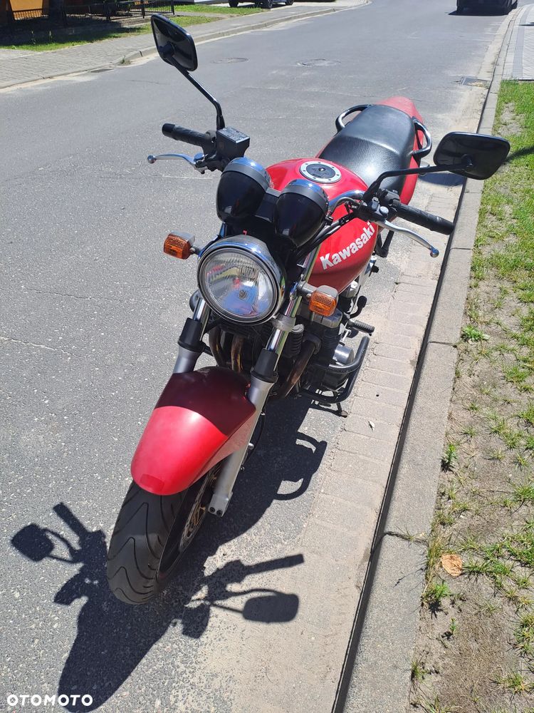 Kawasaki ZR - 3