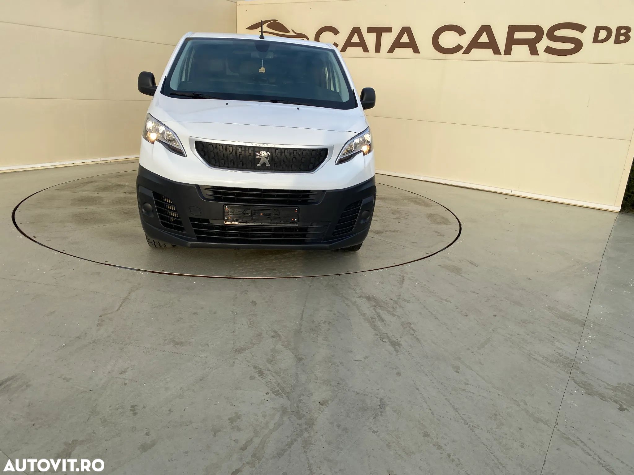 Peugeot Expert  L2H1  2CULISANTE - 1