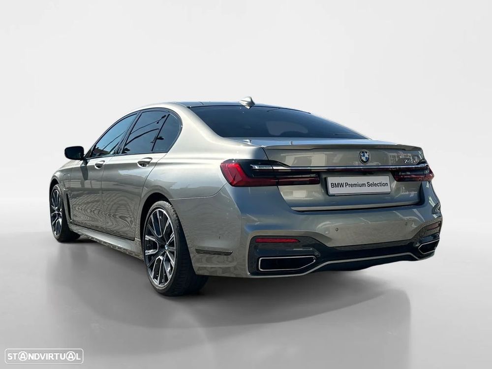 BMW 745 e iPerformance Pack M Auto - 4