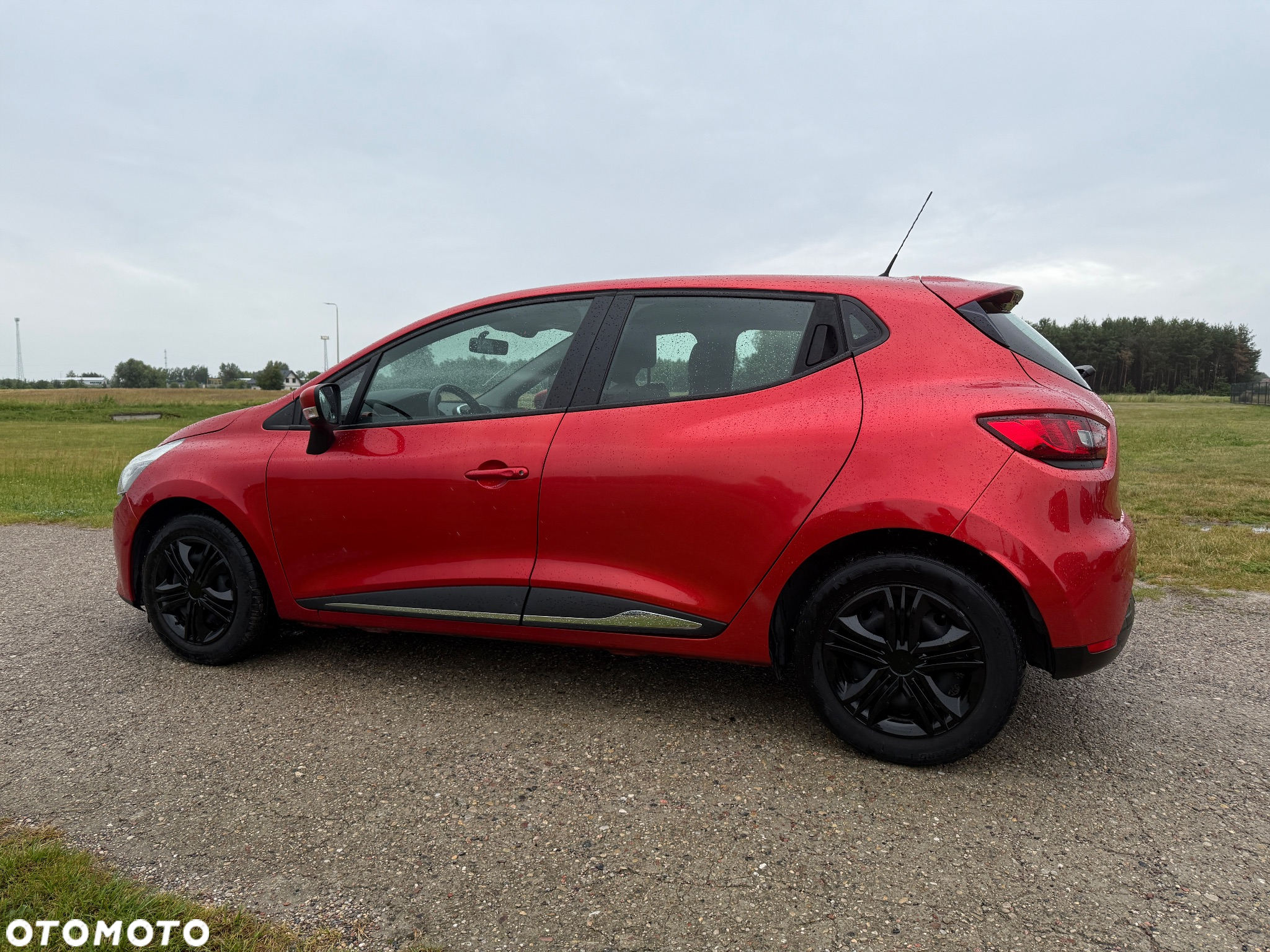 Renault Clio 1.2 16V 75 Collection - 16