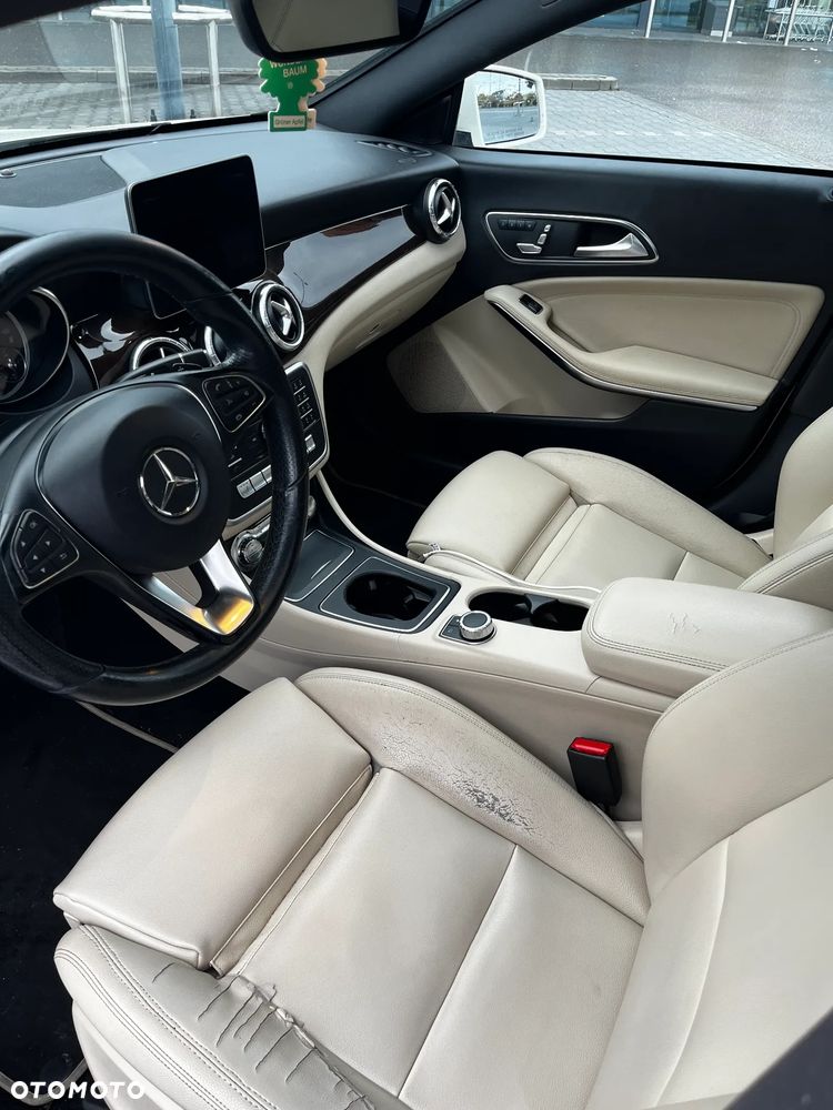 Mercedes-Benz CLA - 8