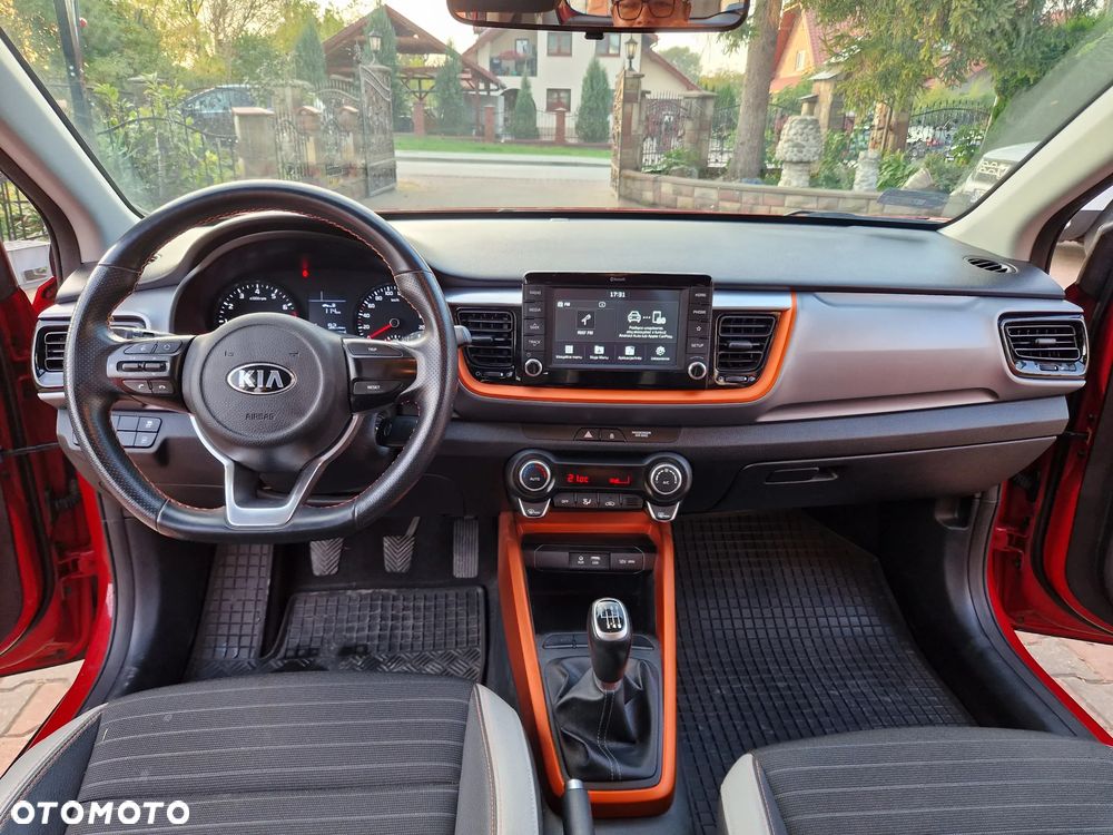 Kia Stonic 1.4 L - 17