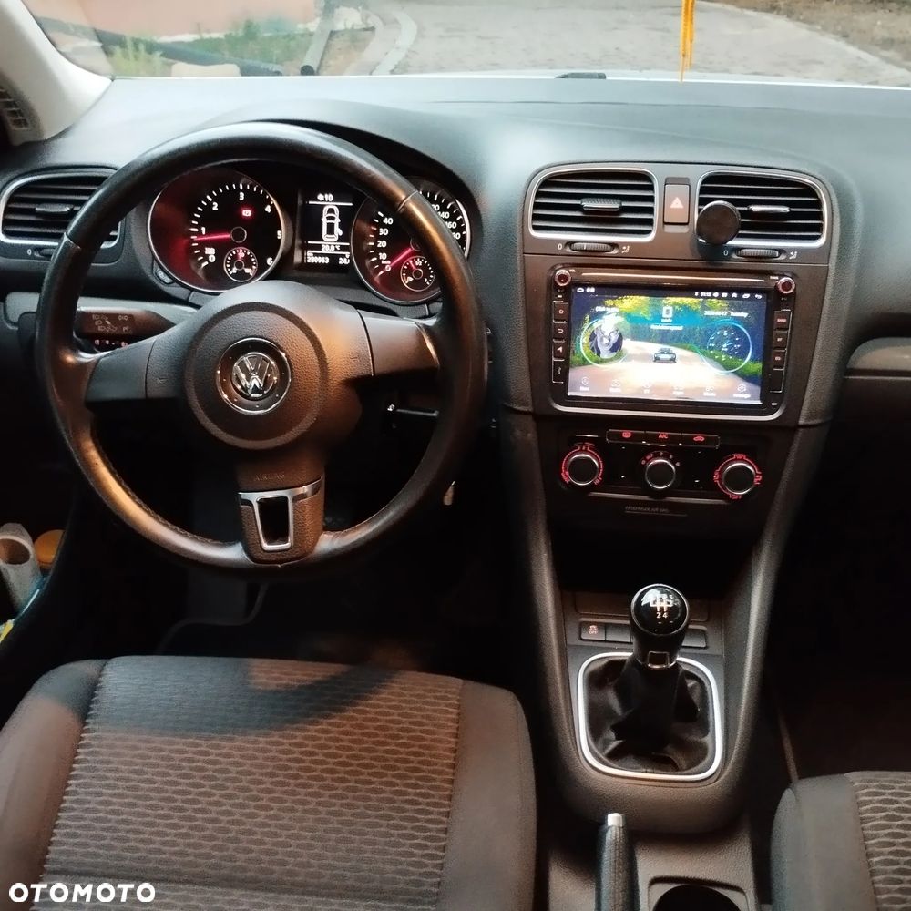 Volkswagen Golf VI 1.6 TDI Comfortline - 11