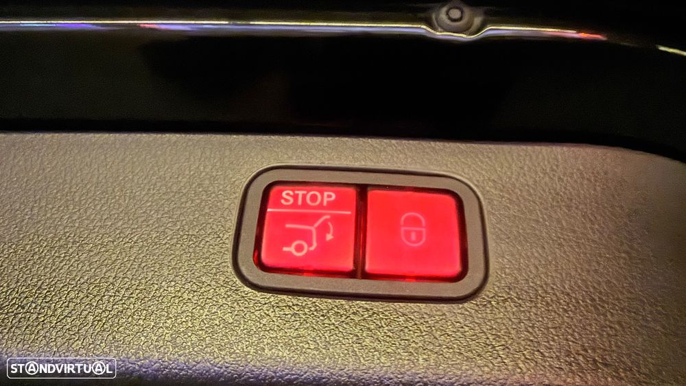 Mercedes-Benz C 300 e 9G-TRONIC Edition AMG Line - 35