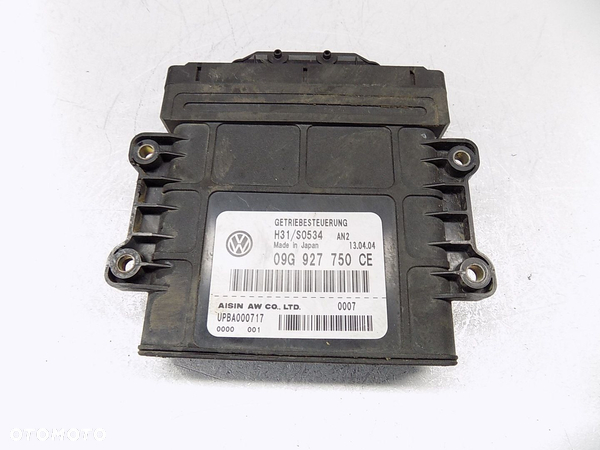 KOMPUTER SKRZYNI Audi A3 03-08 2.0 FSI 09G927750CE